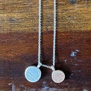 Tiffany & Co.Return to Tiffany Double Circle Duo Necklace Rubedo Metal Silver925